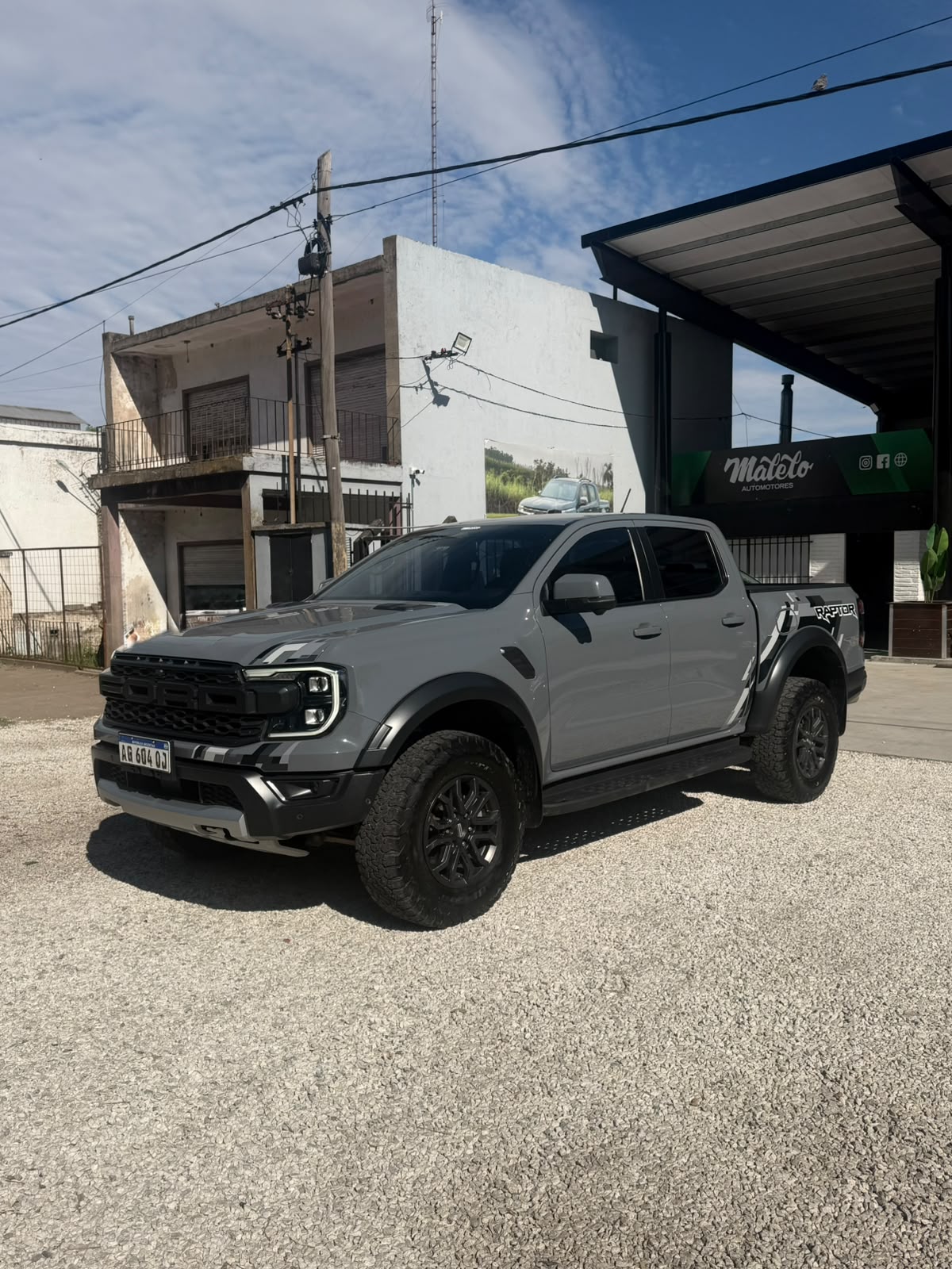 FORD - RAPTOR  4X4 - AUTOMÁTICA    - 2024